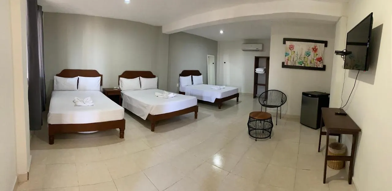 ***  Hotel Balxiba Playa del Carmen Mexico